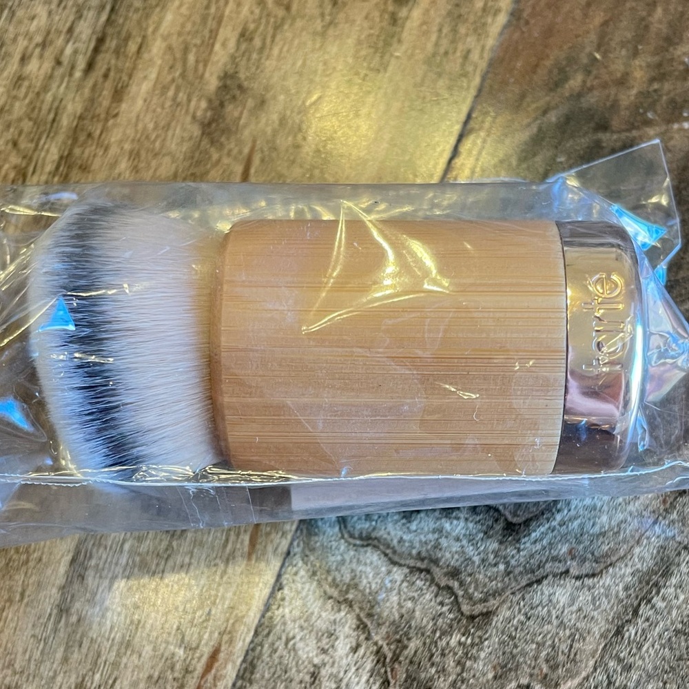 Tarte Angled Blur Brush…NEW